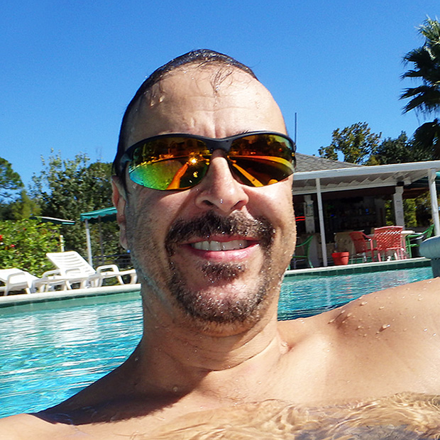 Wearing Contacts When Swimming Is Risky Tallahassee FL The Focal Pointe